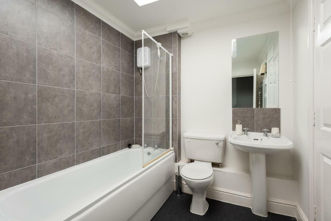 The Old Station House - Stylish & Central 2Bdr Apartment 牛津 外观 照片